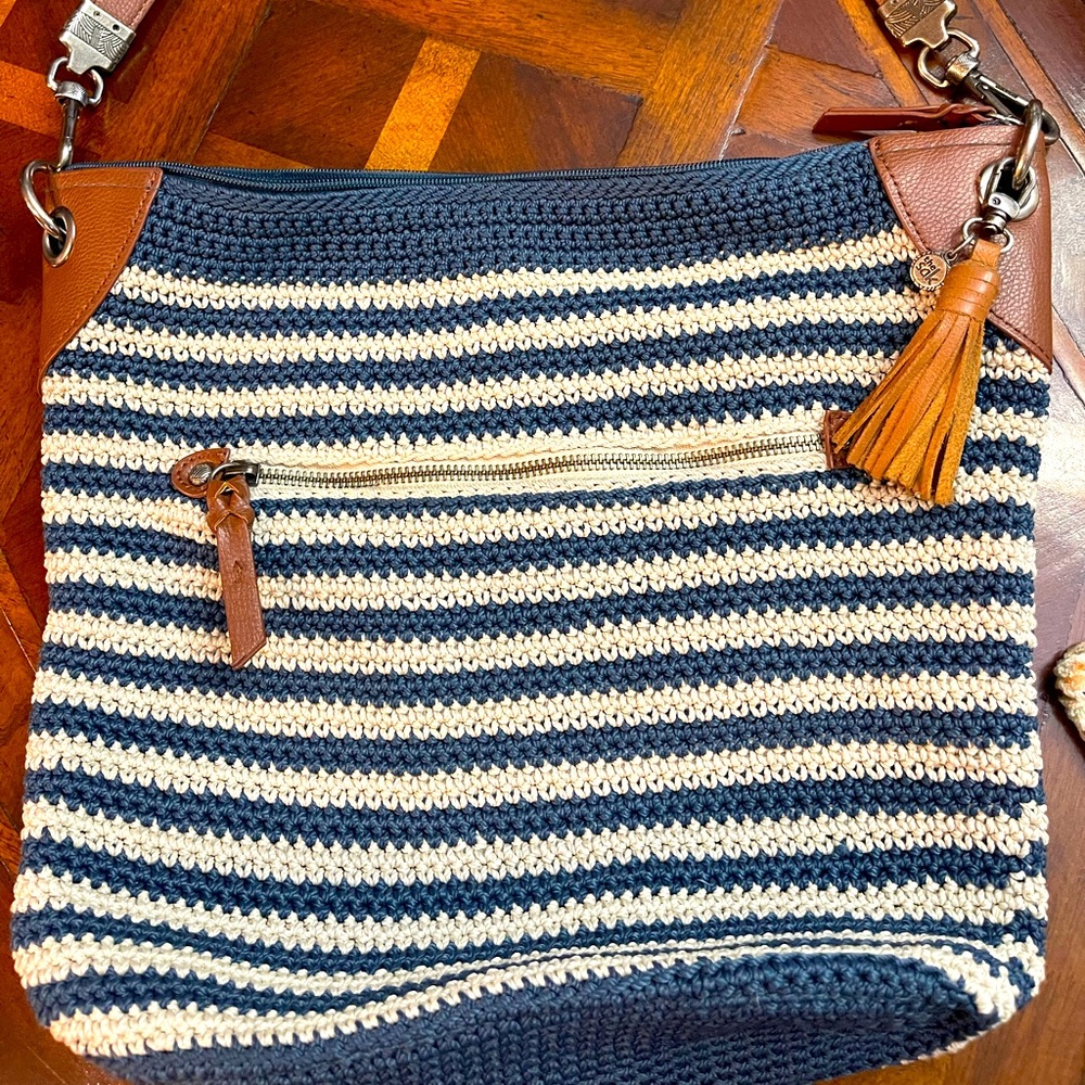 The SAK crochet purse blue and white EUC